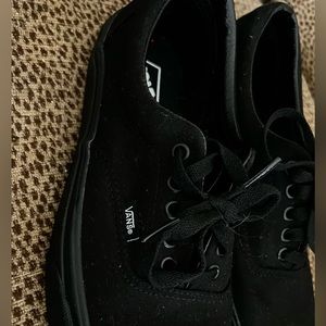 Mens Black Canvas Vans NWOB